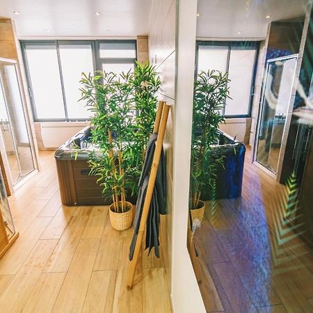 Spa Appartement O Temps Suspendu Reims Centre Sauna Et Jacuzzi Exterior photo